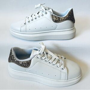 Berness‎ Classic White Sneakers with Glitter Sparkling Twist, Size 9, NWOB